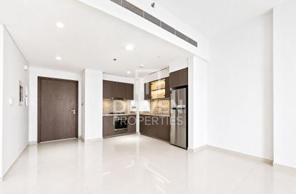 Apartment - 1 - 1 for rent in Grand Bleu Tower 1 - Grand Bleu - Emaar Beachfront - Dubai Harbour - Dubai Apartment - 1 - 1 for rent in Grand Bleu Tower 1 - Grand Bleu - Emaar Beachfront - Dubai Harbour - Dubai