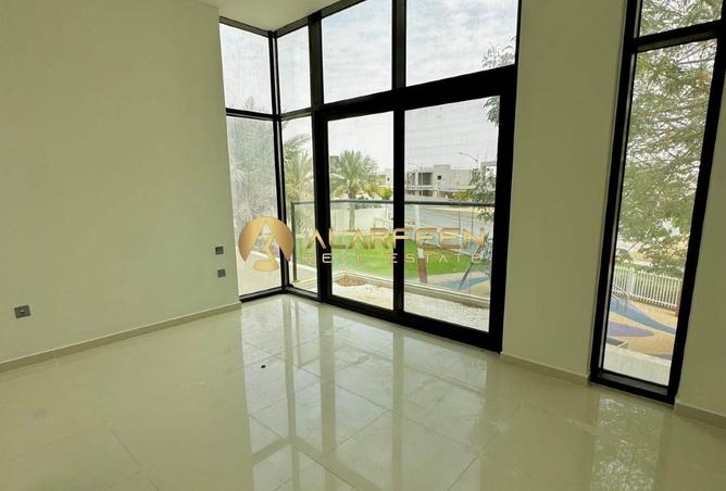 70268846 - صورة العقار 3