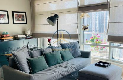 Apartment - 1 Bedroom - 2 Bathrooms for rent in The Lofts West - The Lofts - Downtown Dubai - Dubai