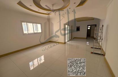 Apartment - 2 Bedrooms - 3 Bathrooms for rent in Al Jurf Industrial 2 - Al Jurf Industrial - Ajman
