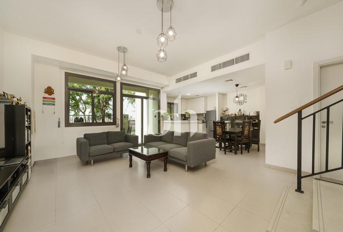 79833021 - Property Image 2