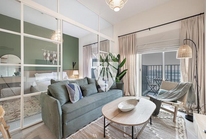 Fully Furnished | Vibrant Community | Available photo 2