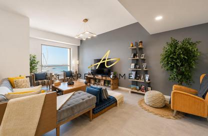 Apartment - 3 Bedrooms - 4 Bathrooms for rent in Shams 4 - Shams - Jumeirah Beach Residence - Dubai