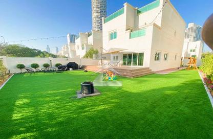 Villa - 4 - 6 for rent in Nakheel Circle Villas - Jumeirah Village Circle - Dubai