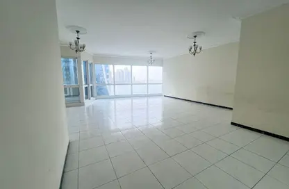 Apartment - 3 Bedrooms - 4 Bathrooms for rent in Al Majaz Tower - Al Majaz - Sharjah