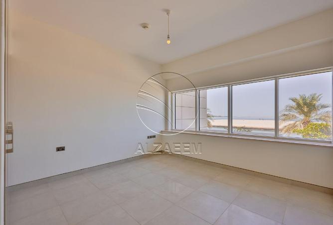 83649973 - صورة العقار 2