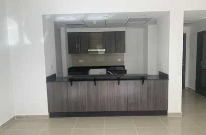 شقة - غرفة نوم - 1 حمام للايجار في برج 4 - الريف داون تاون - الريف - أبوظبي