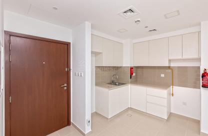 Apartment - 1 Bedroom - 1 Bathroom for sale in Hayat Boulevard 1B - Hayat Boulevard 1 - Hayat Boulevard - Town Square - Dubai