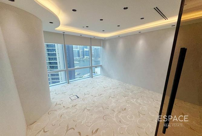 74627402 - Property Image 3