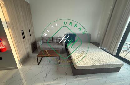 Apartment - Studio - 1 Bathroom for rent in The Gate - Masdar City - Abu Dhabi