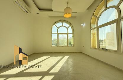 شقة - 1 حمام للايجار في فيلات مدينة خليفة آيه - مدينة خليفة أ - مدينة خليفة - أبوظبي