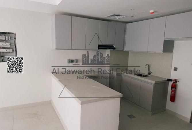 81949234 - Property Image 3