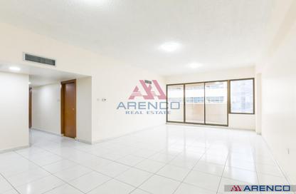 Apartment - 3 Bedrooms - 2 Bathrooms for rent in Silver Sands 1 - Al Mankhool - Bur Dubai - Dubai