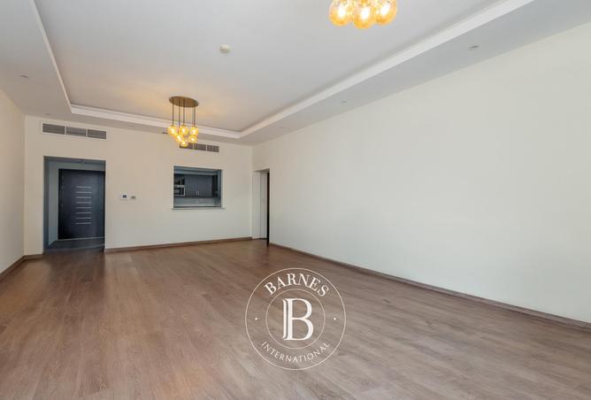 88748809 - Property Image 3