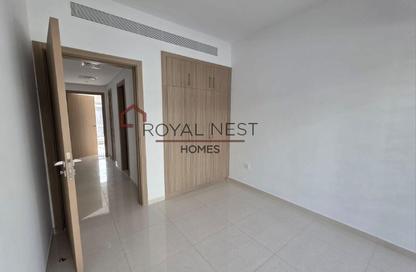 Townhouse - 4 - 4 for sale in Camelia - Damac Hills 2 - Dubai Townhouse - 4 - 4 for sale in Camelia - Damac Hills 2 - Dubai