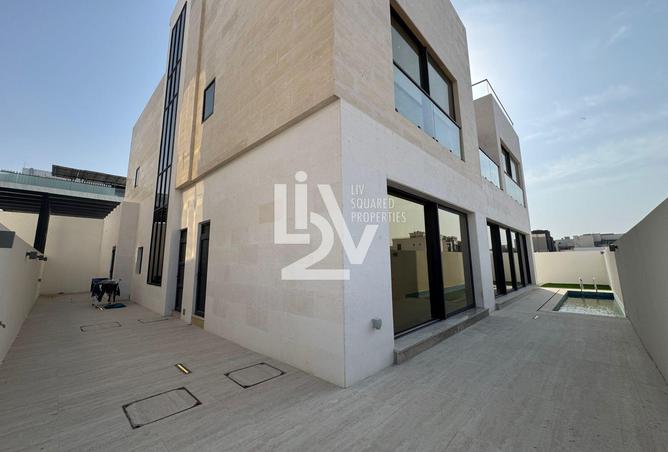 67453059 - Property Image 2