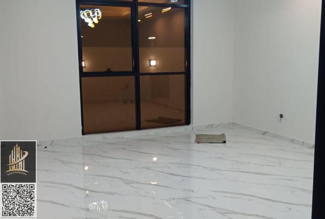 53605537 - Property Image 3