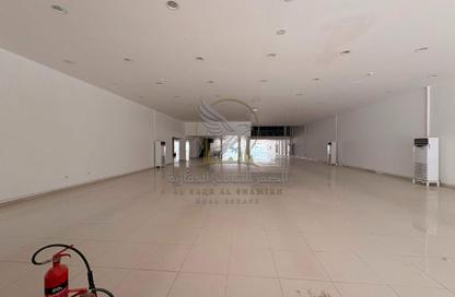 Show Room - Studio - 4 Bathrooms for rent in Industrial Area 4 - Sharjah Industrial Area - Sharjah