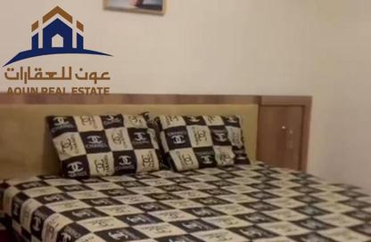 شقة - غرفة نوم - 2 حمامات للايجار في بناء النباعة - النبعة - الشرق - الشارقة
