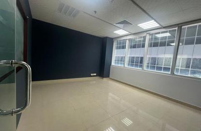 Office Space - Studio - 1 Bathroom for rent in Pinnacle Building - Al Barsha 1 - Al Barsha - Dubai