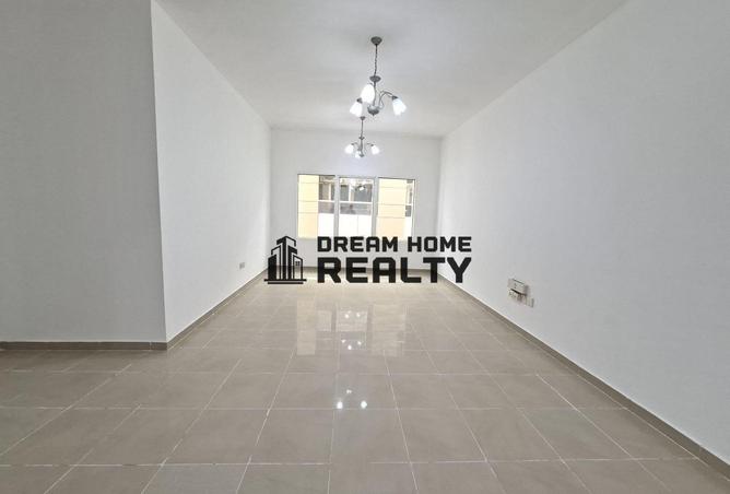 72332200 - Property Image 2