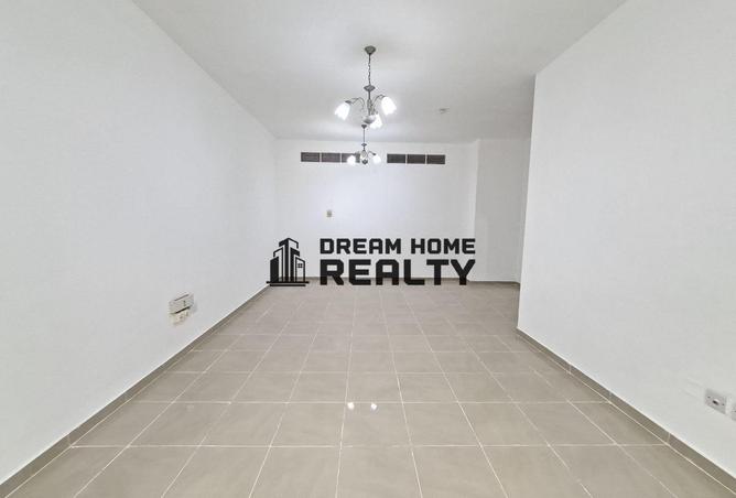 72332200 - Property Image 3