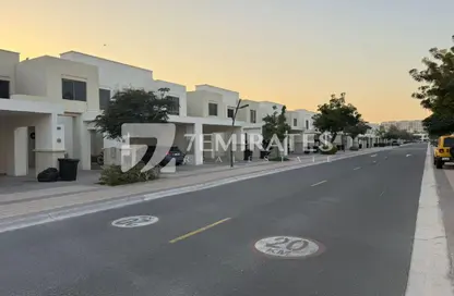 تاون هاوس - 4 غرف نوم - 4 حمامات للبيع في حياة تاون هاوسز 1 - حياة تاون هاوس - تاون سكوير - دبي