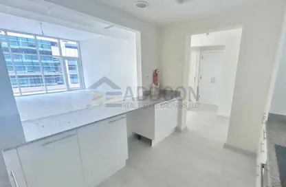 شقة - غرفة نوم - 2 حمامات للايجار في باي سكوير مبني رقم 9 - باي سكوير - الخليج التجاري - دبي