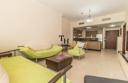 Apartment - 1 Bedroom - 1 Bathroom for sale in Burj Al Nujoom - Downtown Dubai - Dubai