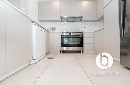 Apartment - 2 Bedrooms - 3 Bathrooms for rent in Lamtara 3 - Madinat Jumeirah Living - Umm Suqeim - Dubai