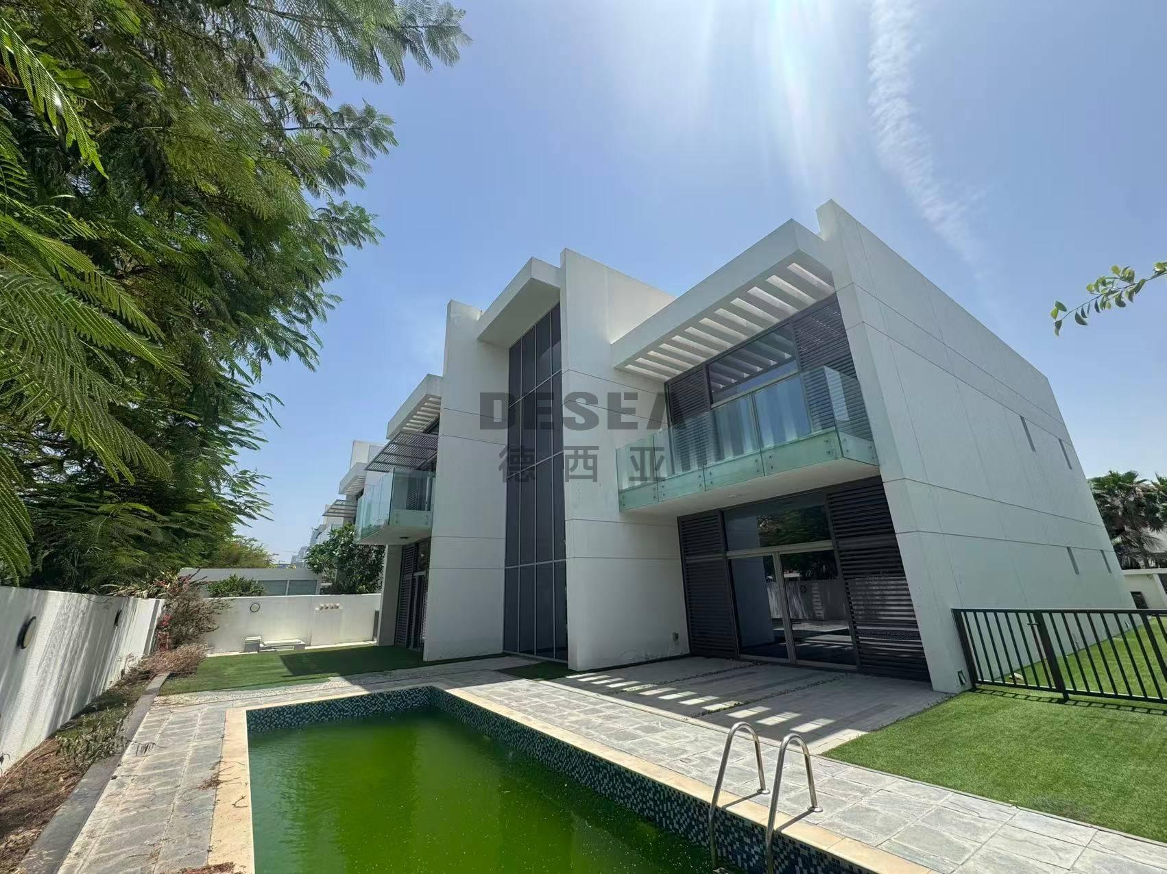 Luxury Villa | Great Community | Vacant