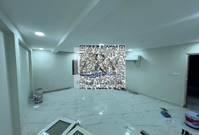 72723449 - Property Image 2