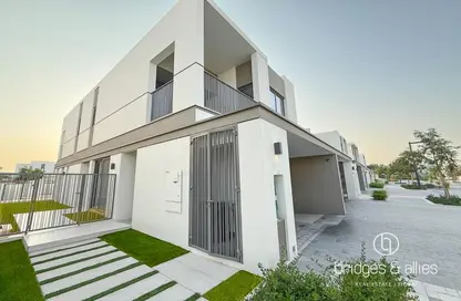 Villa - 4 Bedrooms - 5 Bathrooms for sale in Aura Gardens - Tilal Al Ghaf - Dubai