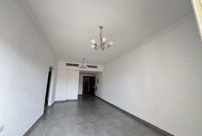 78186648 - Property Image 2