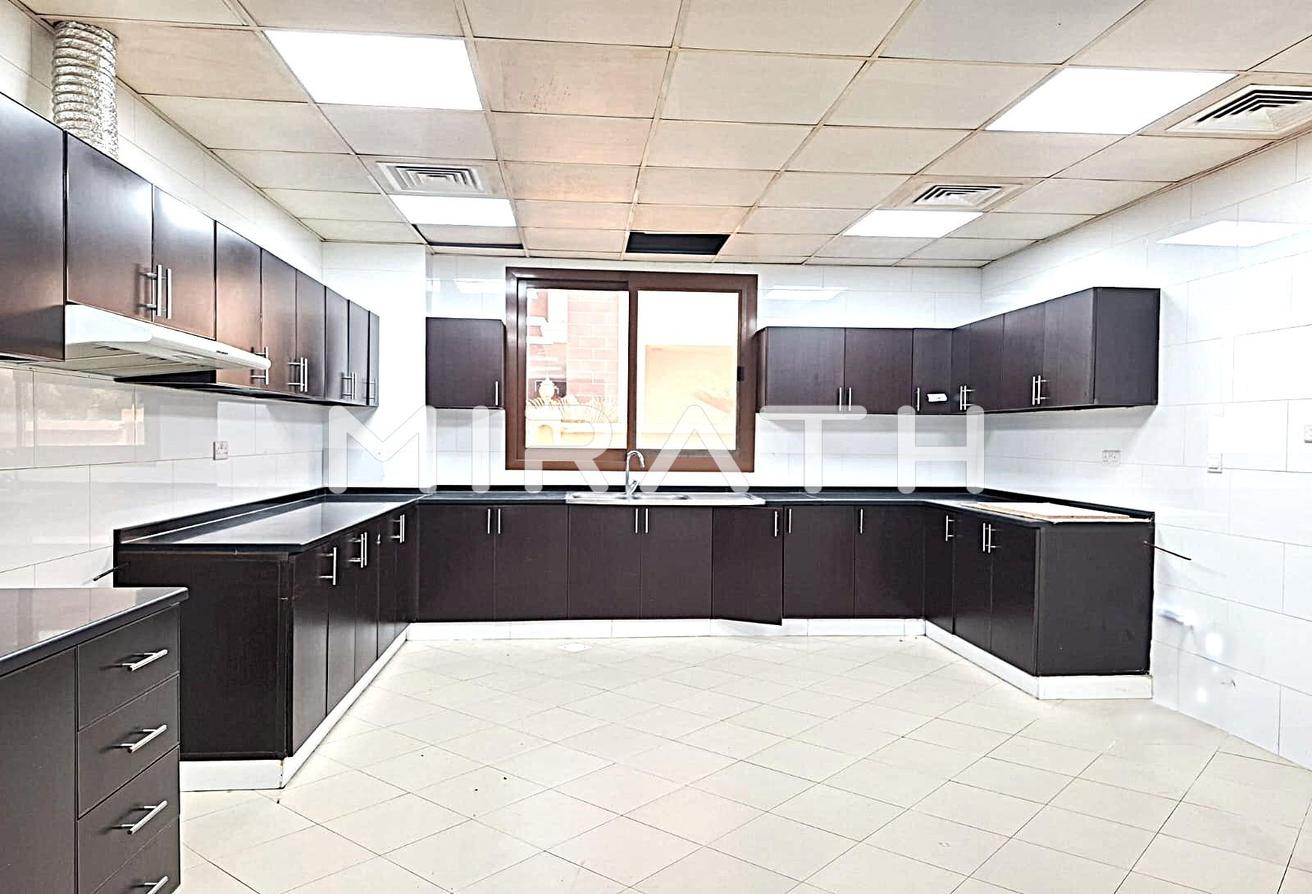 Smart Home | Excellent Quality | Prime Location photo 8