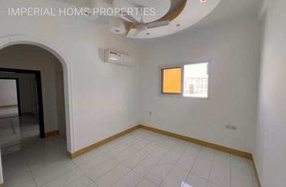 Apartment - 2 Bedrooms - 3 Bathrooms for rent in Al Jurf 2 - Al Jurf - Ajman Downtown - Ajman
