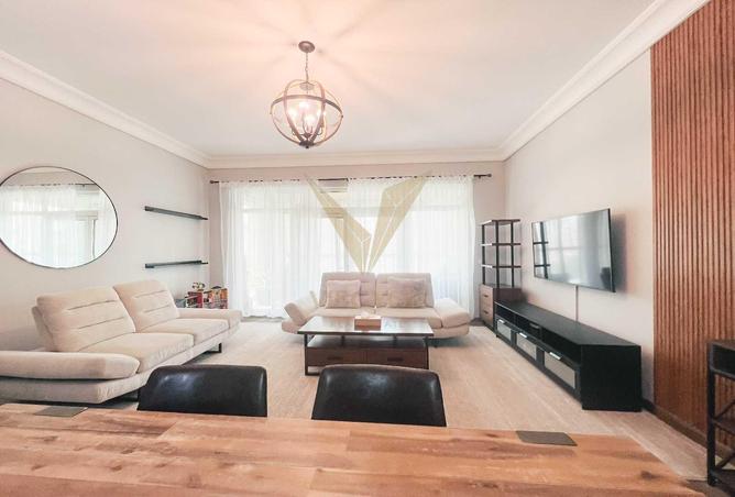 71118917 - Property Image 2