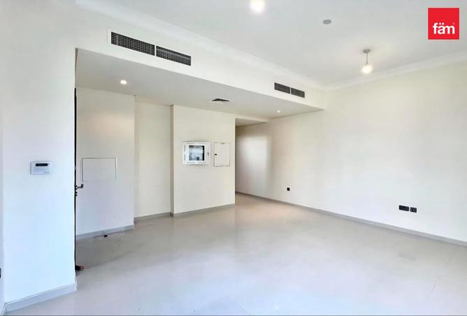 129762000 - Property Image 3