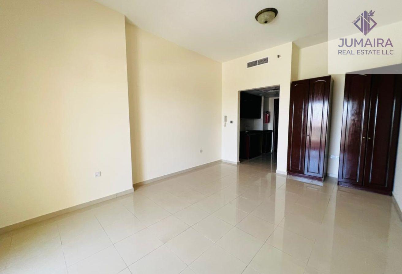 Studio for Sale | Royal Breeze | Sea View | Mid Fl