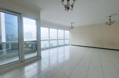 Apartment - 3 Bedrooms - 4 Bathrooms for rent in Al Majaz 2 - Al Majaz - Sharjah