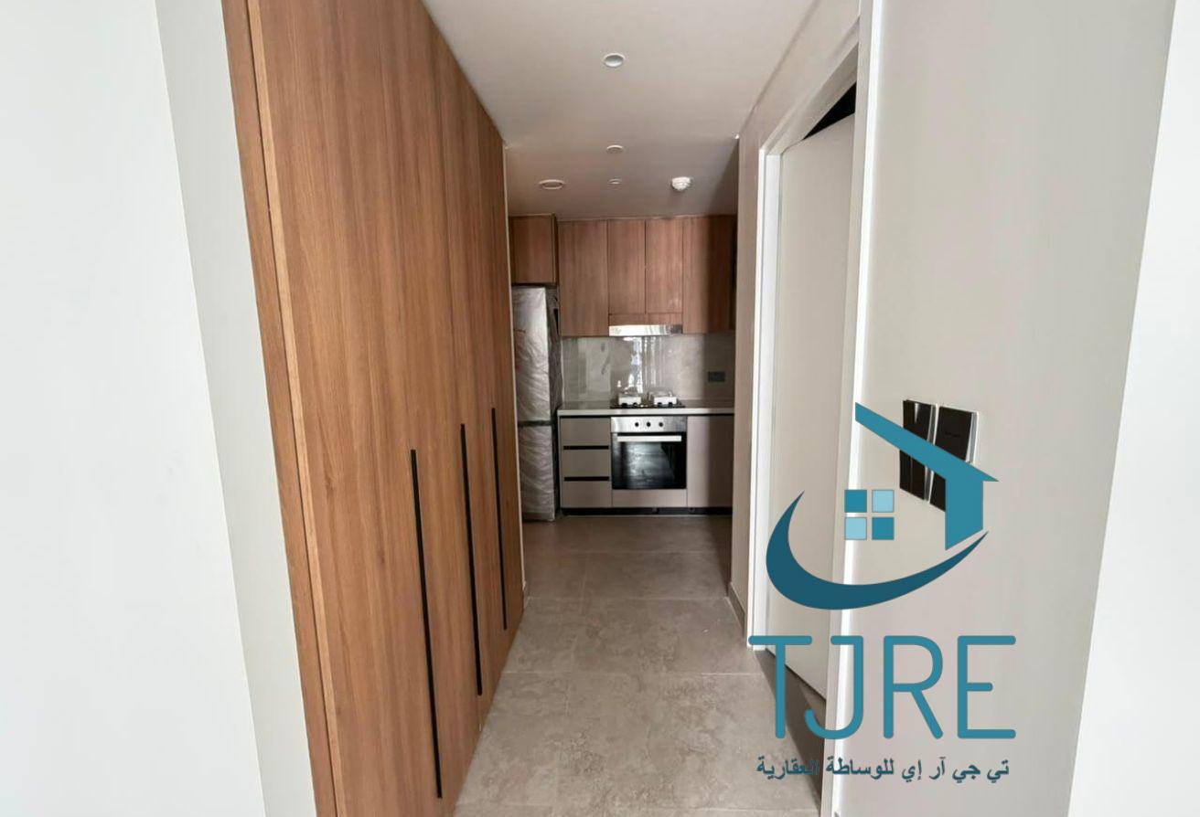 Modern Studio | Kitchen Appliances|Prime Location photo 5
