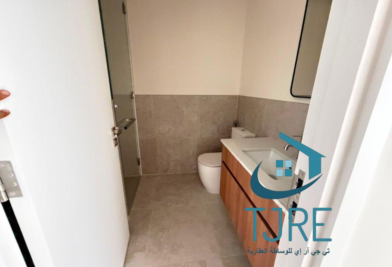 Modern Studio | Kitchen Appliances|Prime Location photo 8