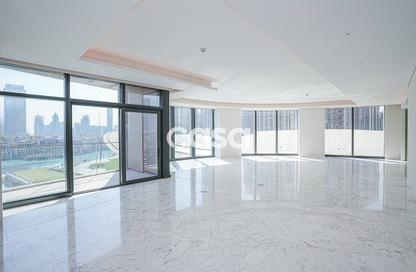 Apartment - 4 Bedrooms - 5 Bathrooms for rent in IL Primo - Opera District - Downtown Dubai - Dubai
