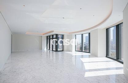 Apartment - 4 Bedrooms - 5 Bathrooms for rent in IL Primo - Opera District - Downtown Dubai - Dubai