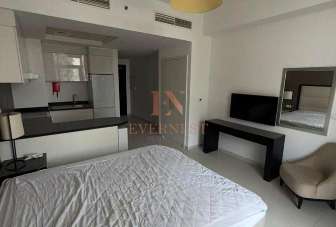 128811008 - Property Image 3