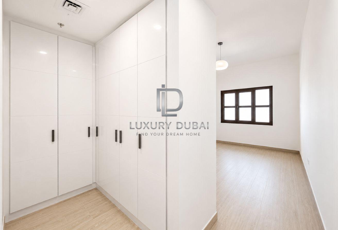 Community Specialist | Multiple Option | 2BHK photo 3