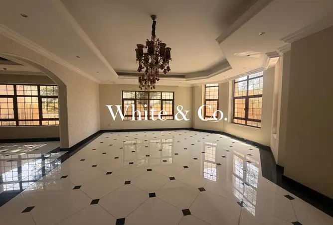 142829256 - Property Image 2
