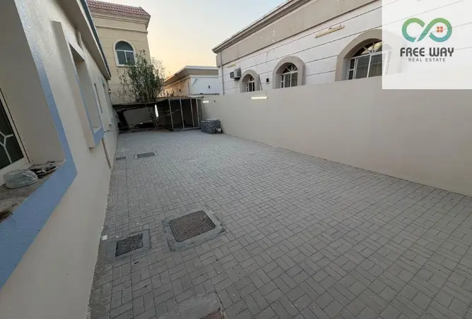 148622417 - Property Image 2
