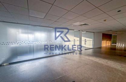Office Space - Studio - 1 Bathroom for rent in Gold Tower (Au Tower) - JLT Cluster I - Jumeirah Lake Towers - Dubai