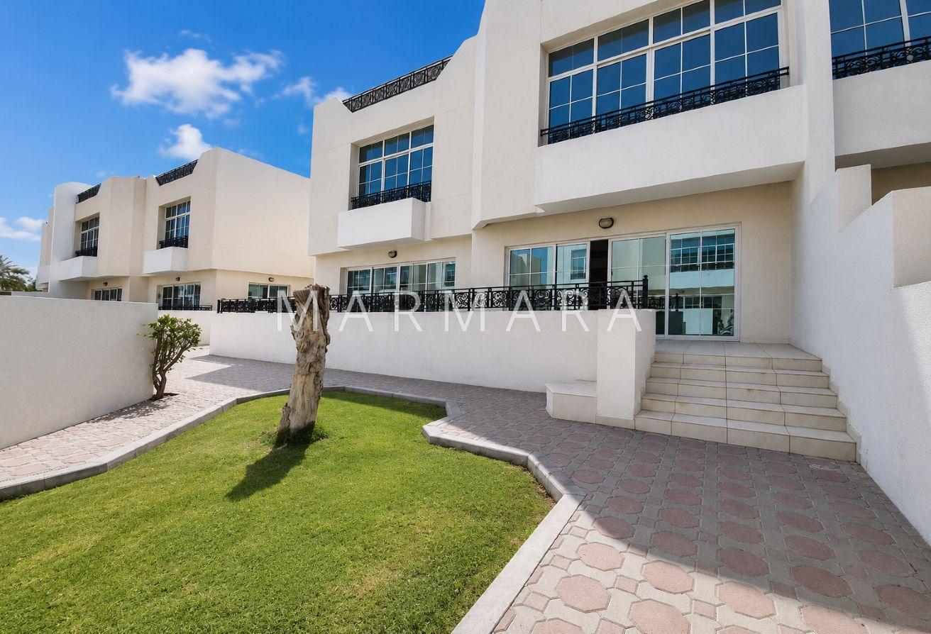 Amazing 4-Bed Villa | Garden | Shared Pool photo 14
